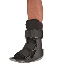 SHORT PNEUMATIC WALKER