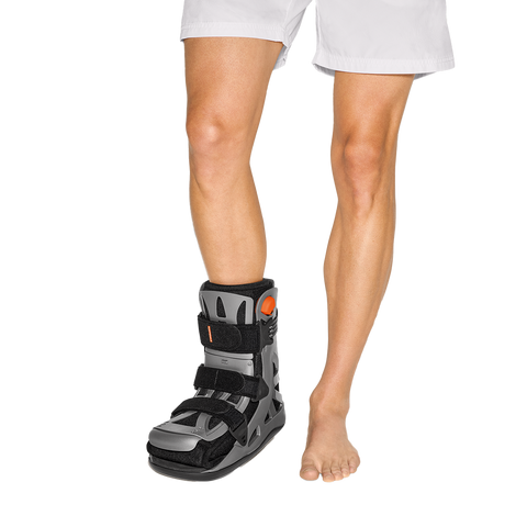 Air Walker Boot Short