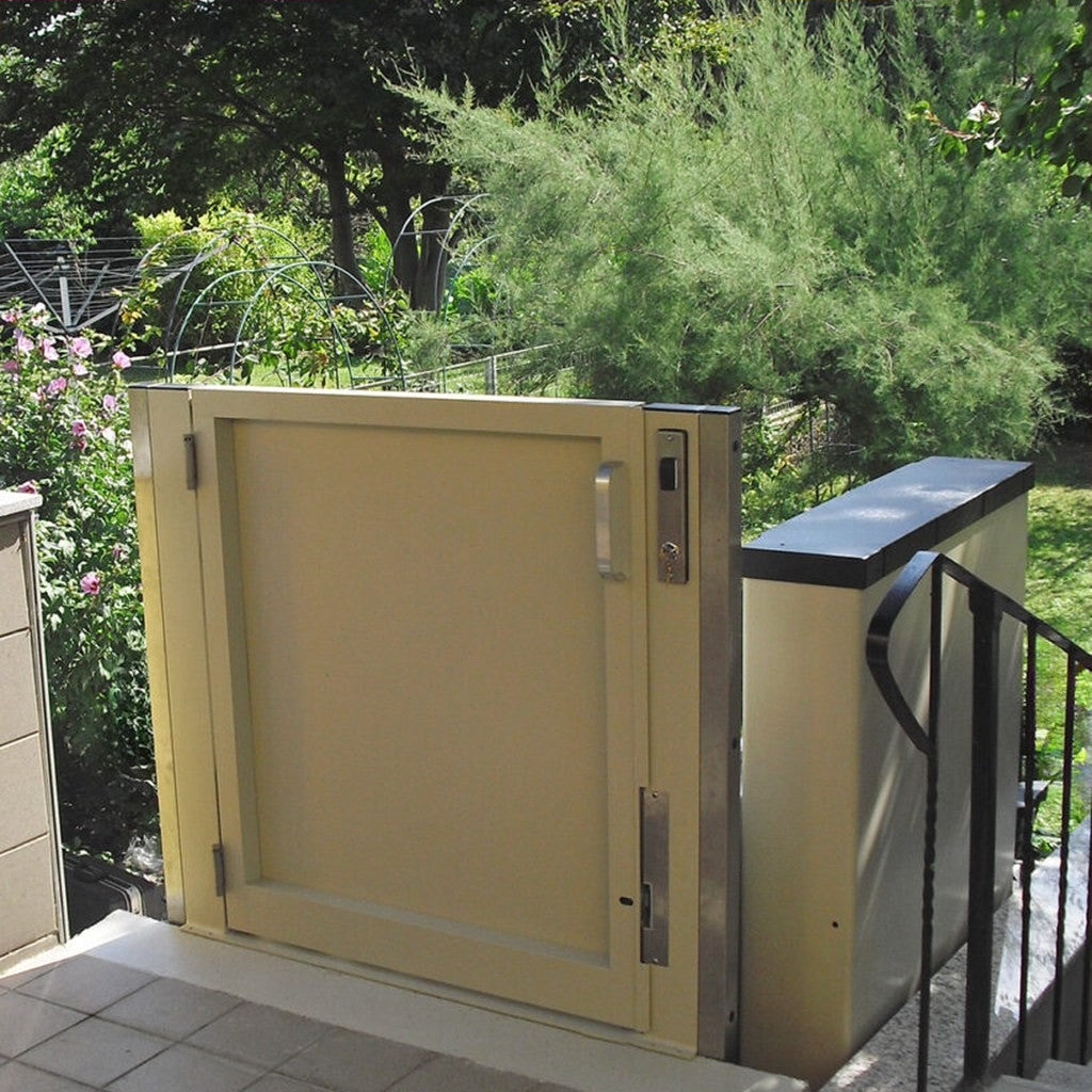 Lehner Elevex Outdoor Vertical Platform Lift – photo 5