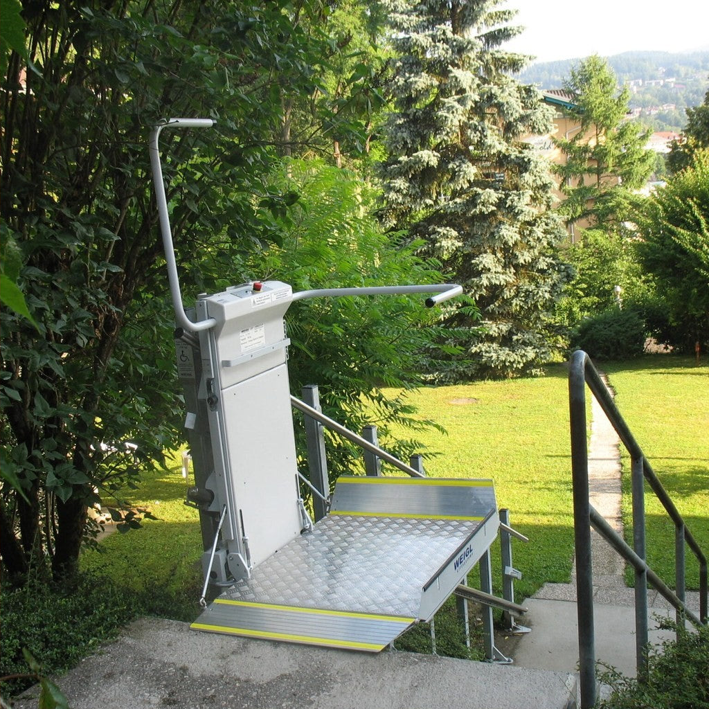 Lehner Delta Straight Platform Stairlift – photo 4