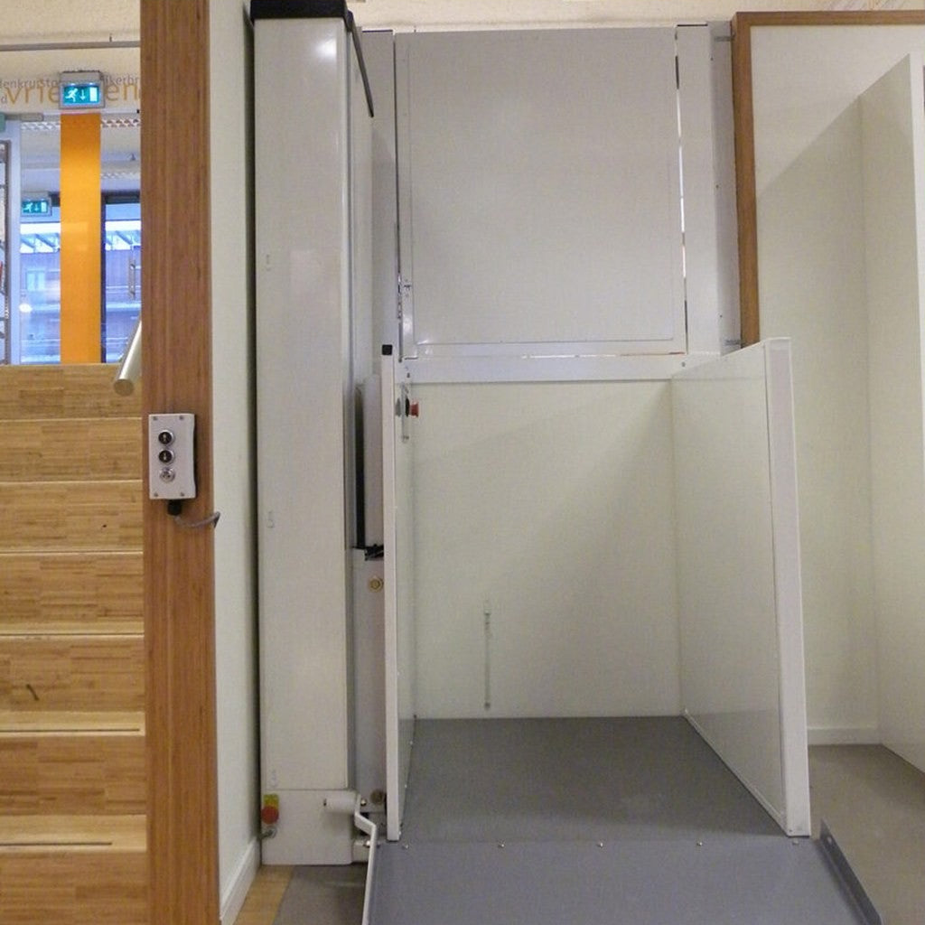 Lehner Elevex Outdoor Vertical Platform Lift – photo 4