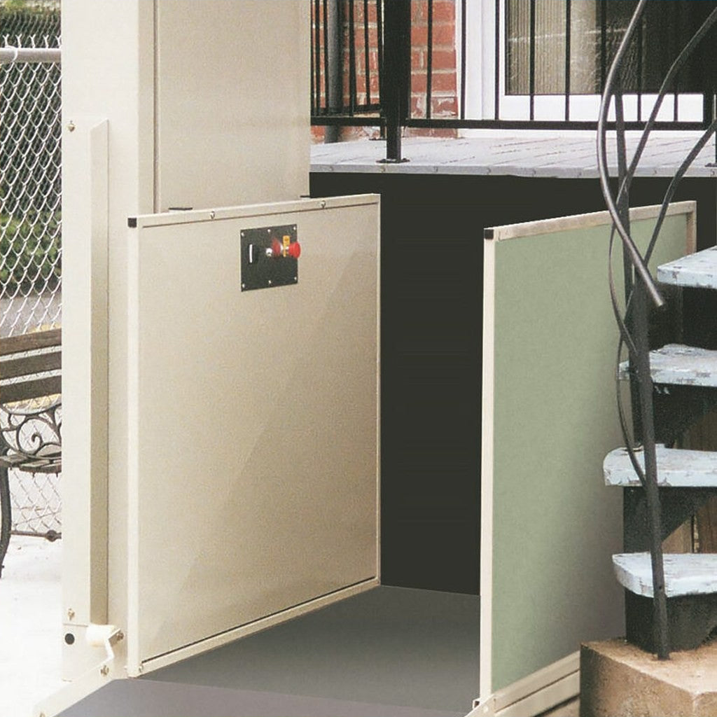 Lehner Elevex Outdoor Vertical Platform Lift – photo 3