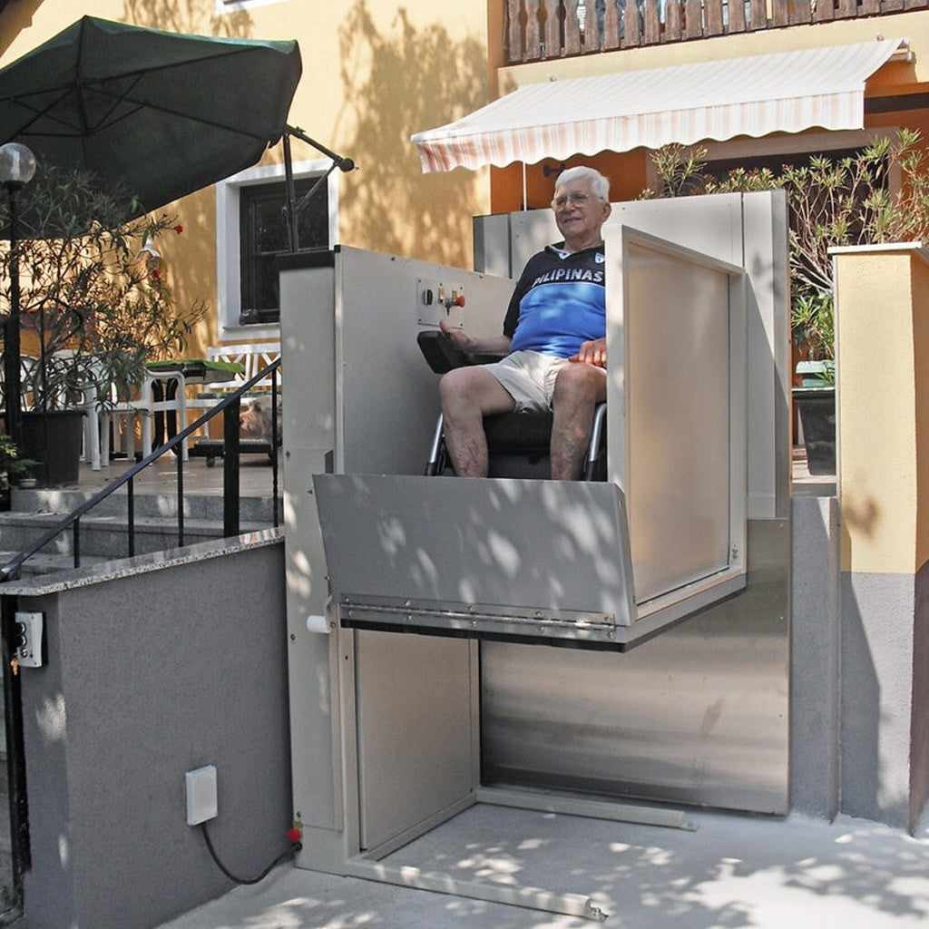 Lehner Elevex Outdoor Vertical Platform Lift – photo 2