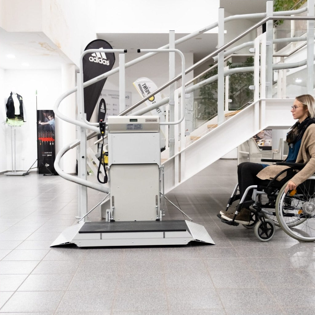 Lehner Stratos Platform Stairlift – photo 2