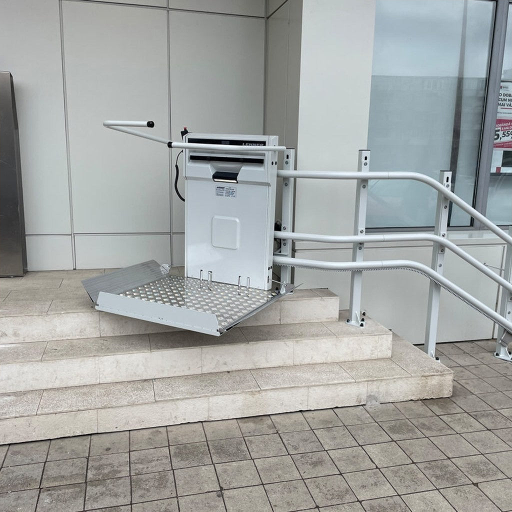 Lehner Stratos NG/A Platform Stairlift – photo 2