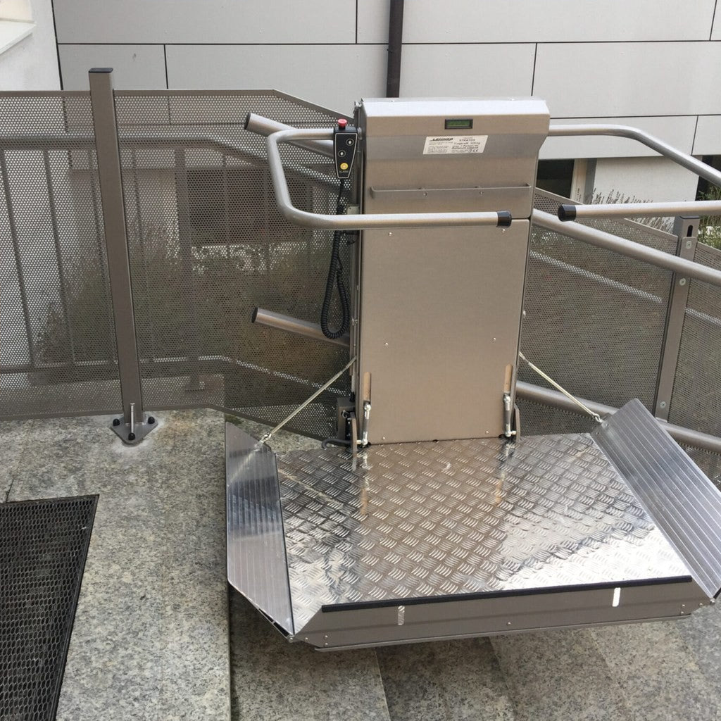 Lehner Stratos Platform Stairlift – photo 3