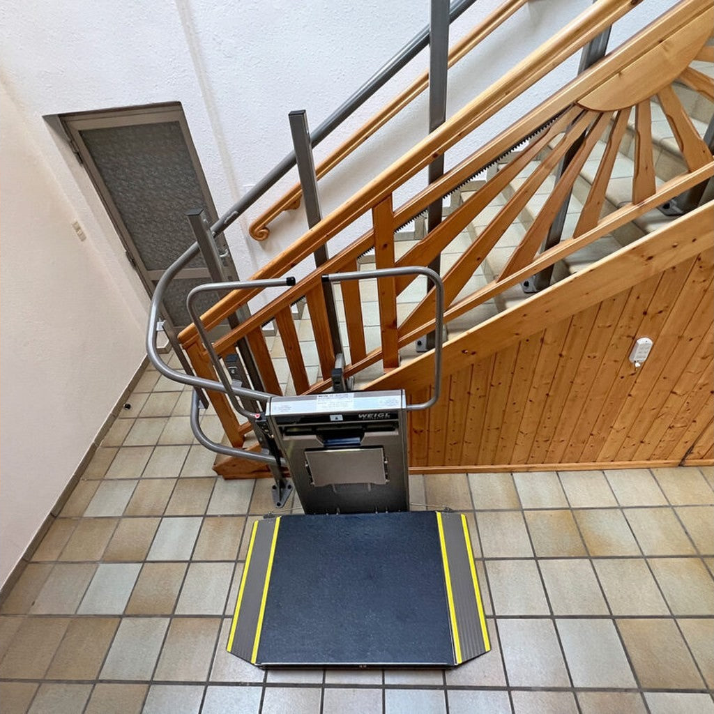 Lehner Stratos NG/A Platform Stairlift – photo 5