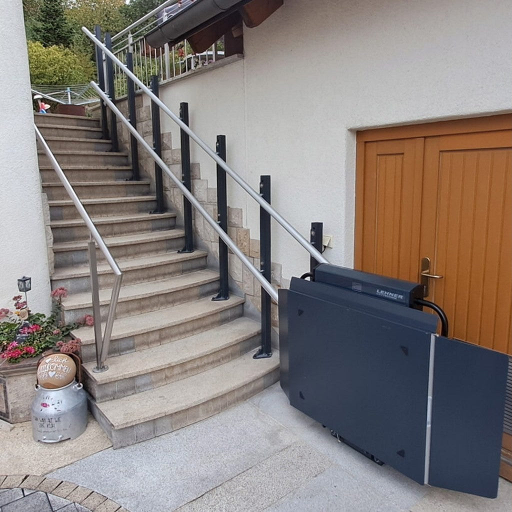 Lehner Stratos NG/A Platform Stairlift – photo 4