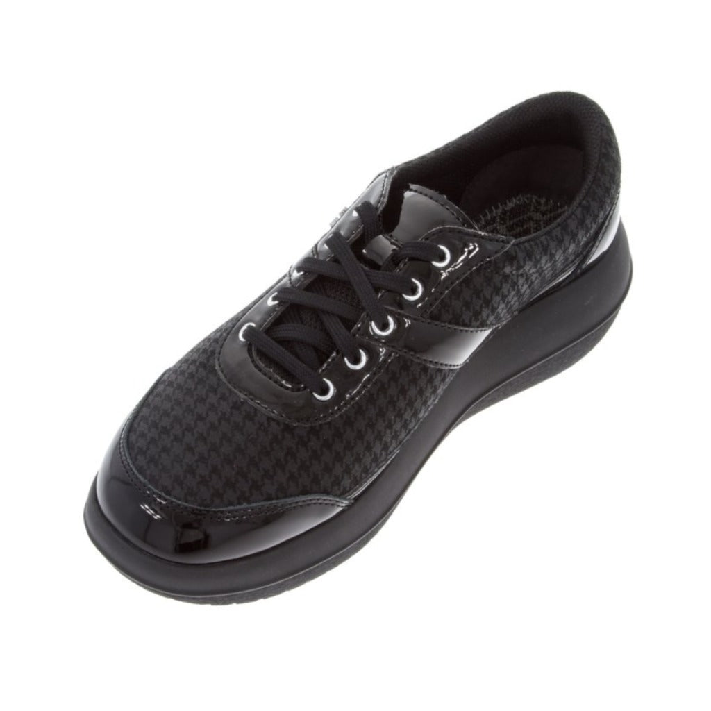 AUBONNE WOMEN BLACK POULE SHOES